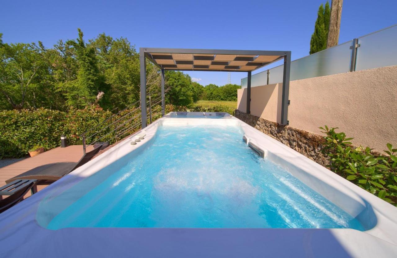 Holiday House Sea & Sun Residence Rasopasno ภายนอก รูปภาพ